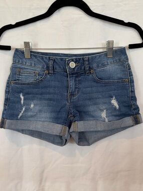 SO Distressed Rolled Hem Denim Shorts - Blue